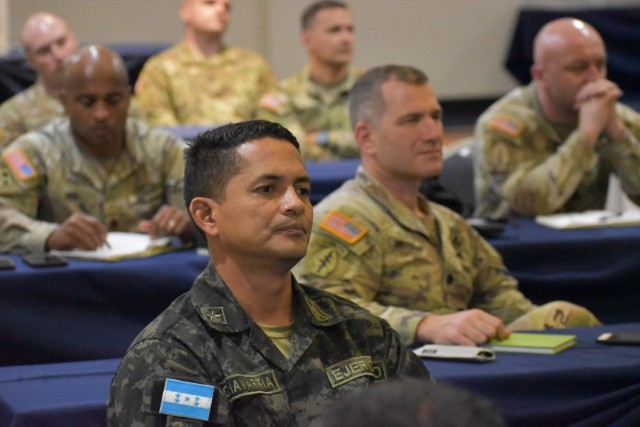 CENTAM GUARDIAN exercise prepares Central American armies, first responders for disaster operations