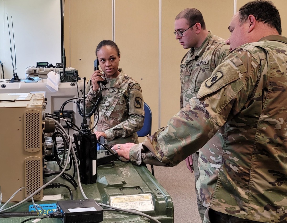 Army National Guard Signal Conference Highlights Data, Data Transport ...