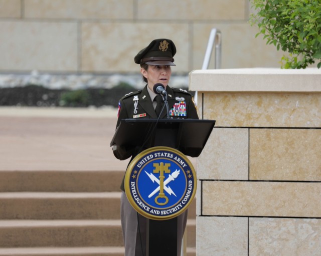 INSCOM honors fallen heroes with Memorial Day Ceremony