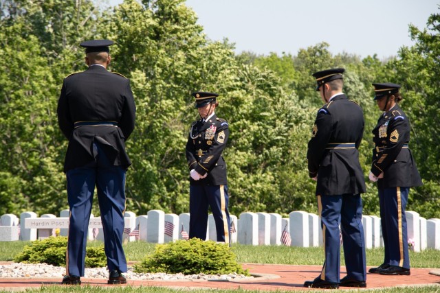 Fort Knox honors fallen warriors at Kentucky Veterans Cemetery Memorial Day ceremony