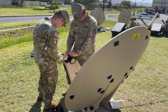 Army modernizes Pacific expeditionary signal battalion 
