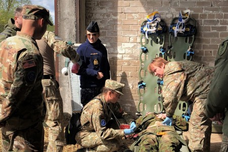 HOOLIGANS/フーリガンズ/U-SOLDIER Russia's Hooligan Army review – an appalling vision of men