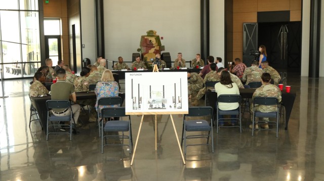 III Armored Corps Commanding General hosts media roundtable