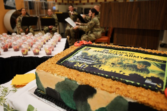 Fort Knox celebrates Army’s 247th Birthday with traditional 5k run, cake cutting