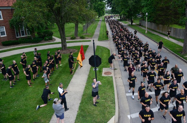 Fort Knox celebrates Army’s 247th Birthday with traditional 5k run, cake cutting