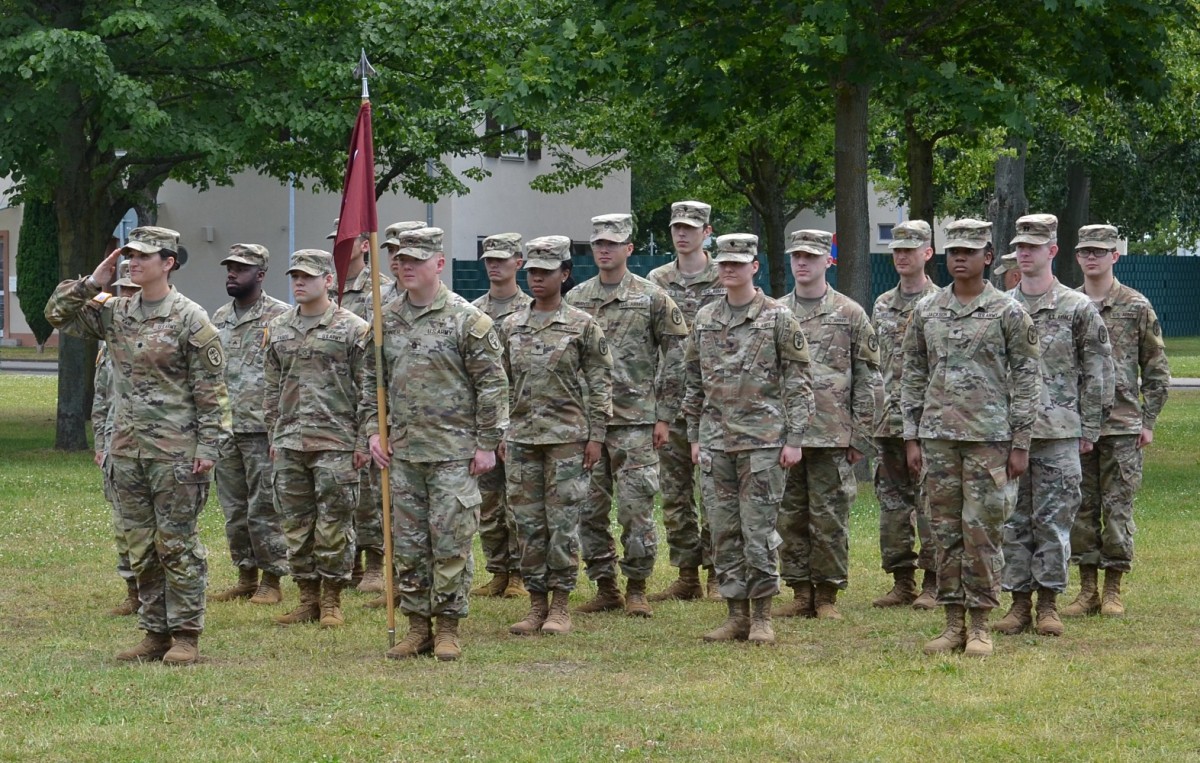 Wiesbaden Army Health Clinic welcomes new commander | Article | The ...