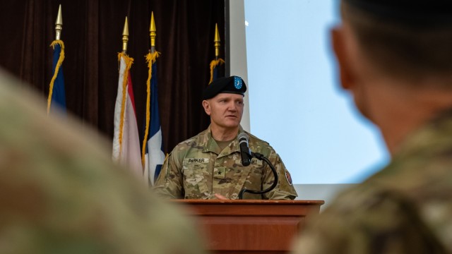 7th Signal Command (Theater) commander Brig. Gen. Charles R. &#34;Rob&#34; Parker makes remarks after assuming command at a change of command ceremony for 7th Signal Command (Theater) June 22, 2022 at Fort George G. Meade, MD.