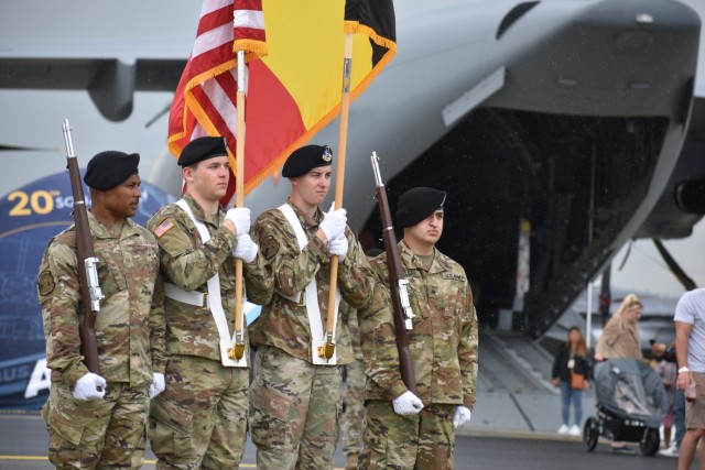 Colorguard in front of Belgian Airbus A400M