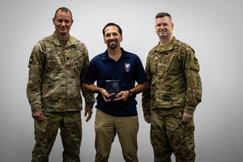 Hawaii-based logistics assistance rep selected as LAR of the Year