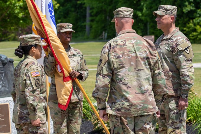 MICC-Fort Drum, 925th CBN welcome new leader 