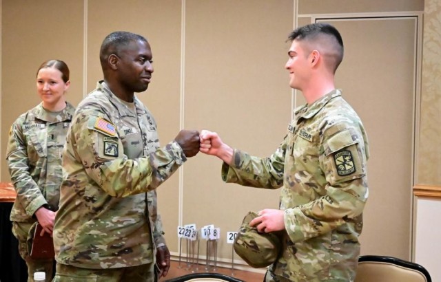 How Mentors Can Foster Army Professional Ethic and Personal Development for Soldiers