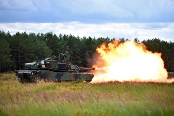 Poland's tank purchase shores up modernization plan, NATO alliance