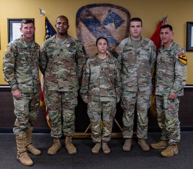 Fort Hood Soldiers Save Trooper’s Life