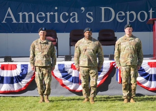 Left to Right: Col. Steven M. Dowgielewicz, outgoing commander, Col. Landis C. Maddox, commander, Joint Munitions Command, and Col. Eric B. Dennis, incoming commander, during the TEAD Change of Command Ceremony.