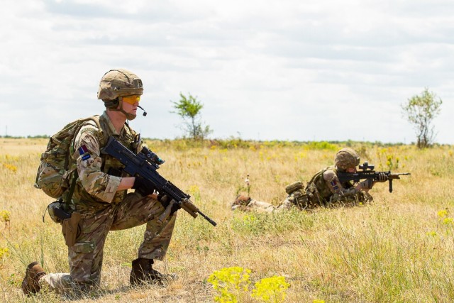 1st Air Cavalry Brigade Conducts Personnel Recovery Training with British Royal Air Force in Romania