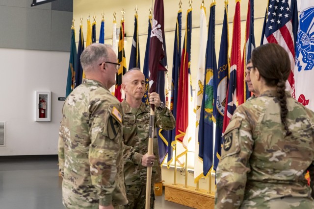 Ft. Detrick's USAMMDA changes command | Article | The United States Army