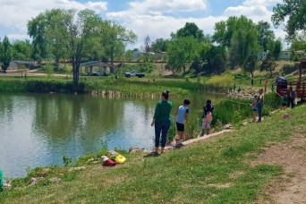 USACE-Albuquerque District staff at Trinidad Lake help area students learn about water and water safety