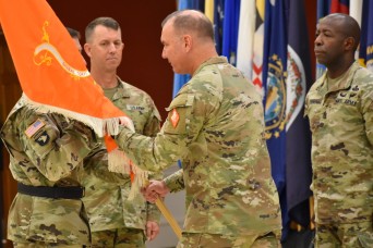 Signal School welcomes 42nd Chief of Signal
