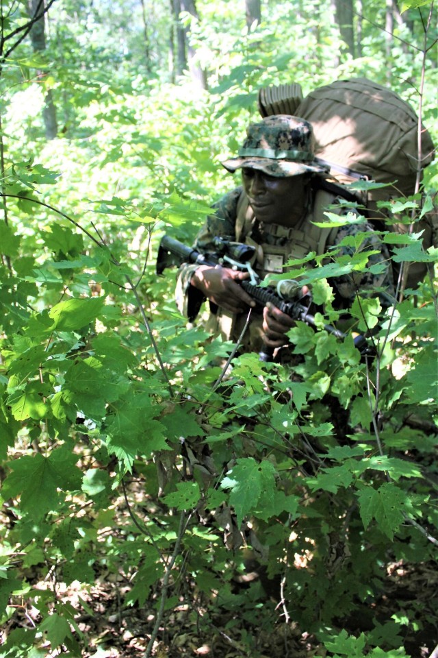 Marines, Navy Corpsmen train in casualty care field exercise