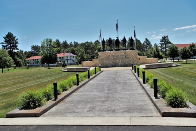 Fort McCoy&#39;s Veterans Memorial Plaza