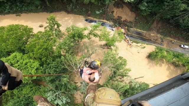  Kentucky Army National Guard&#39;s Detachment 1, Charlie Company 2/238th Aviation Regiment, MEDEVAC, conducts hoist and land rescue mission for victims of flooding in eastern Kentucky July 28, 2022.

Pilots and crew have been working constantly for days to rescue victims trapped on house roofs, in trees and other high points to avoid floodwaters.