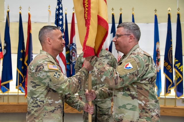 Garrison welcomes CSM Dills to team