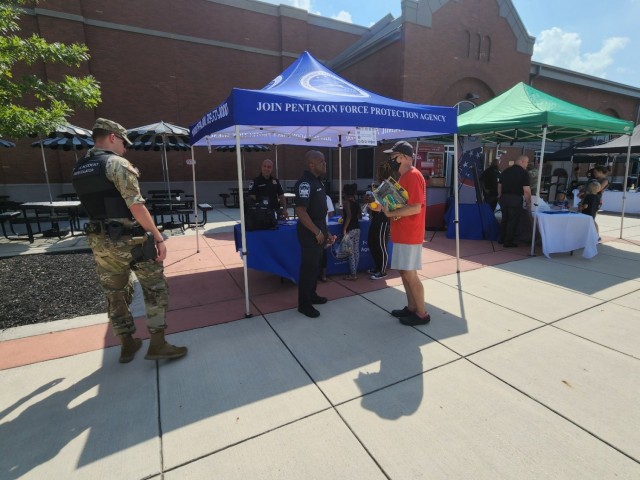 Joint Task Force-National Capital Region and U.S. Army Military District of Washington host regional partners at the 2022 Joint All Hazards Response Expo at Fort Belvoir, Virginia, August 10, 2022.