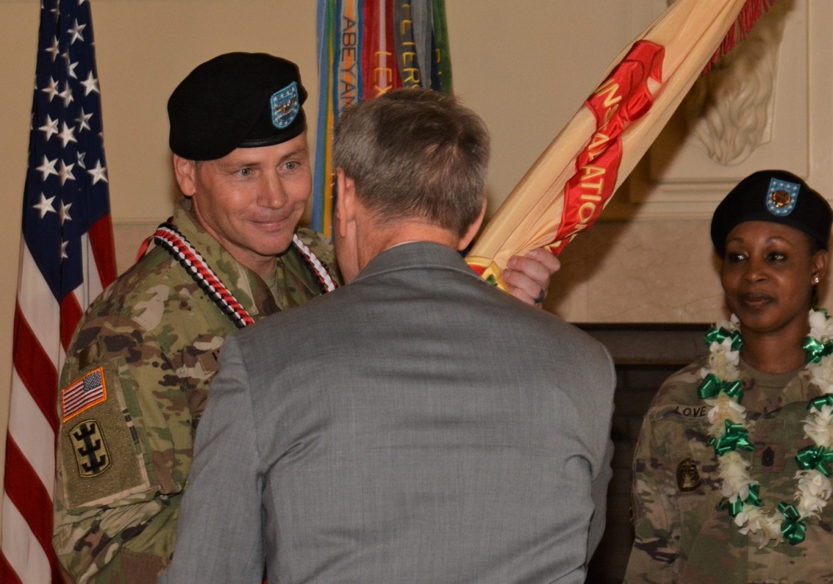 New Fort Lee commander ‘looks forward to the fun’ Article The