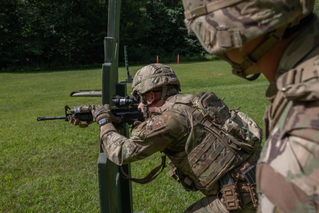 Vermont Infantry Trains Soldier Marksmanship Skills