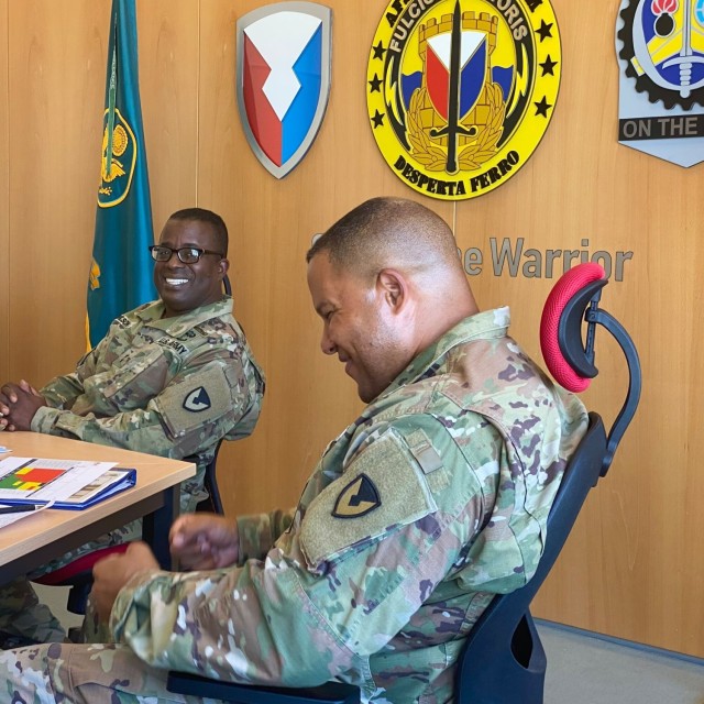 ASC top leader provides sage advice, direction during visit to APS-2 site in Mannheim