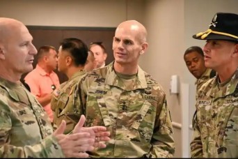 Army’s senior sustainer meets with troops, leaders at Fort Hood