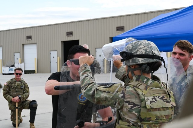 142nd MI Battalion conducts evaluation exercise for National Guard Response Force