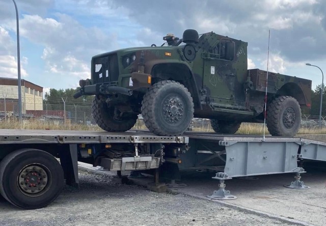 405th AFSB, 1st Inland Cargo Transfer Company using new ramp system – a first in Europe