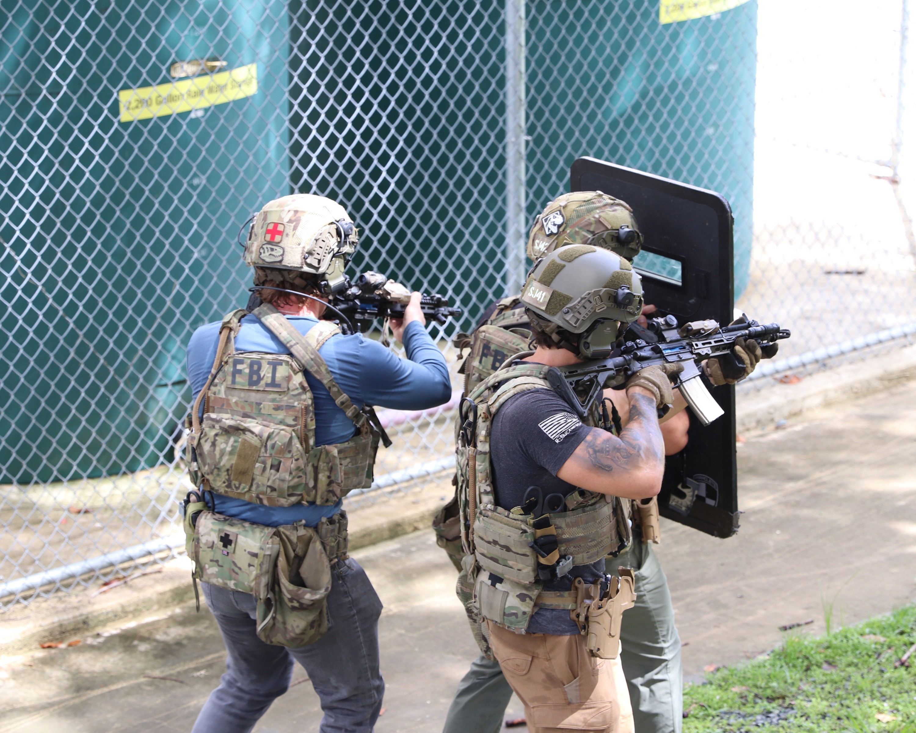 fbi swat in action
