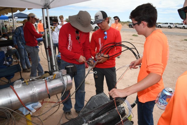 Sytems Go Student Rockets Union Grove HS