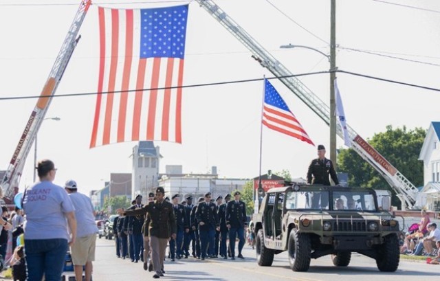 Heartland Homecoming Parade