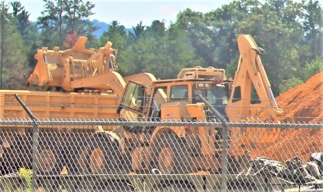 716th Engineer Company supports large troop project at Fort McCoy with fill movement
