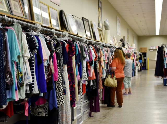 Fort Polk Thrift Shop funds grants, helps local community