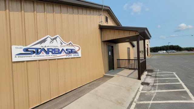 Students explore STEM education at Fort Drum’s STARBASE Academy