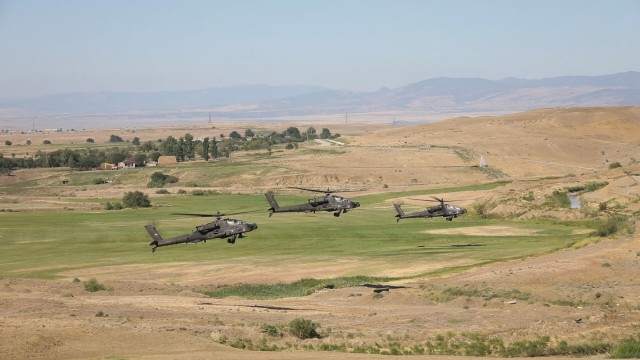 12 CAB sends Apaches and Black Hawks to Noble Partner 22