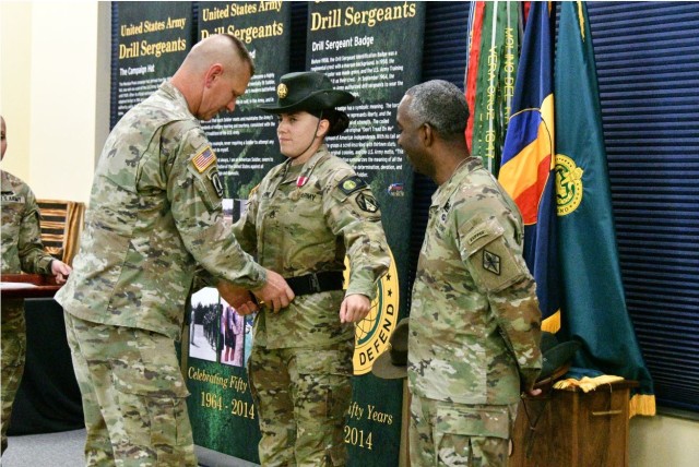 Drill Sergeant Krista Osborne, 2-10th Infantry Regiment, 3rd Chemical Brigade, Fort Leonard Wood, Mo., awarded the Meritorious Service Medal and received the coveted Drill Sergeant Belt for selection as the 2022 active-duty Drill Sergeant of the Year at the U.S. Army Drill Sergeant Academy, Fort Jackson, S.C. on September 15, 2022.