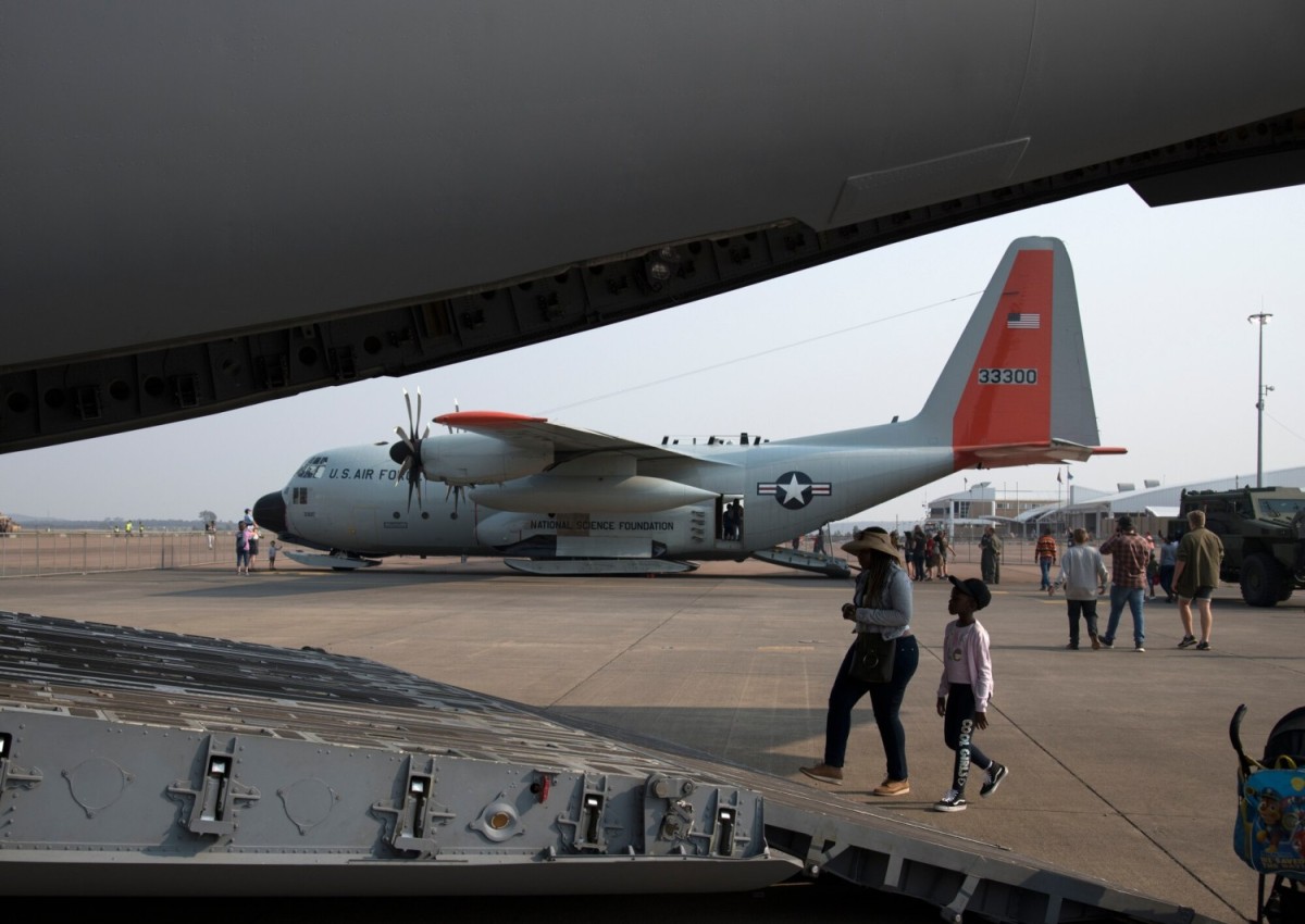 Ny Air Guard Sends 60 Personnel 5 Aircraft To South African Airshow Article The United 1433