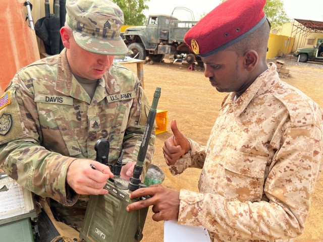 Kentucky Guard signal leaders swap knowledge, build relationships with counterparts in partner nation Djibouti