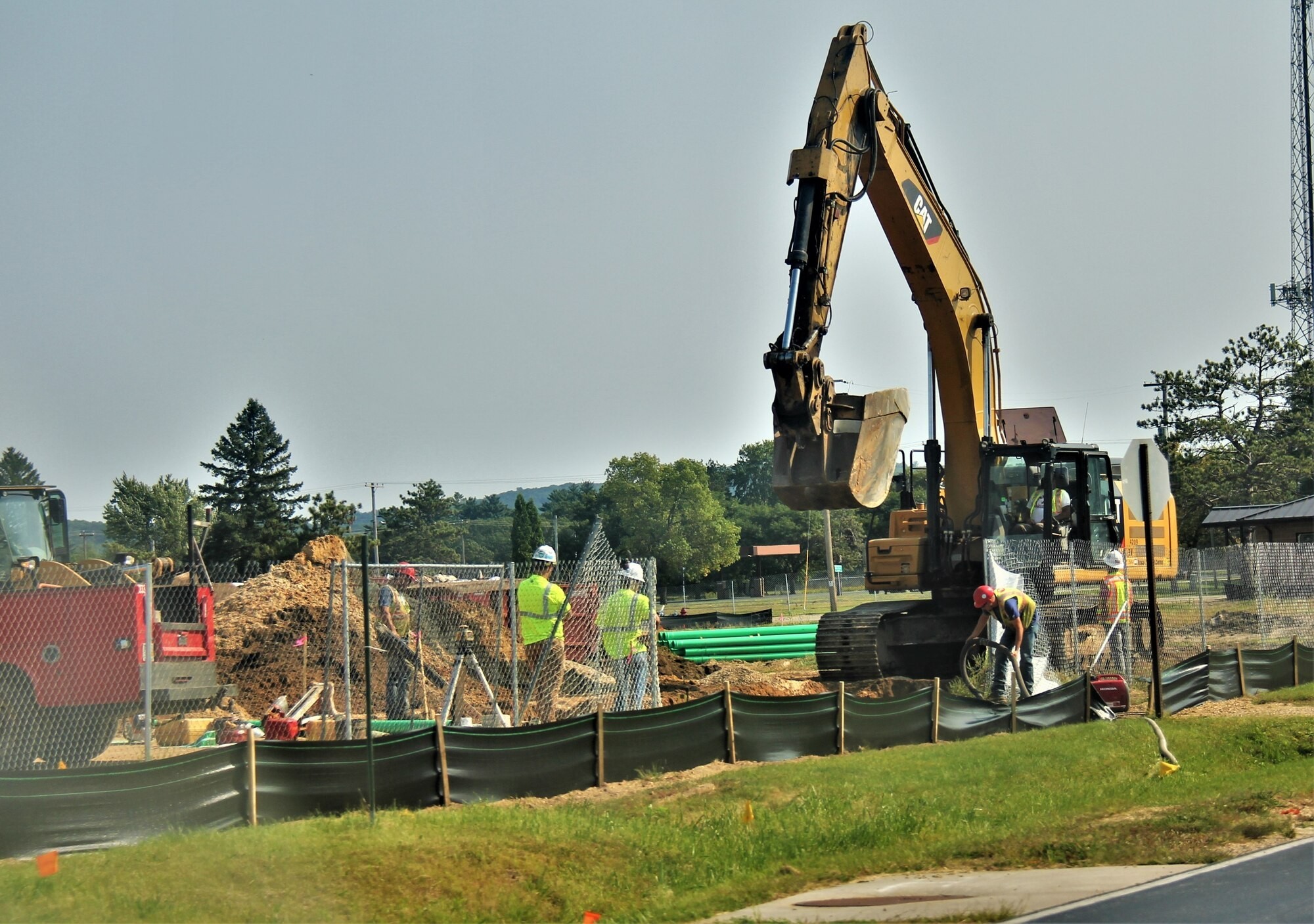 Construction of $11.96 million transient training brigade headquarters ...