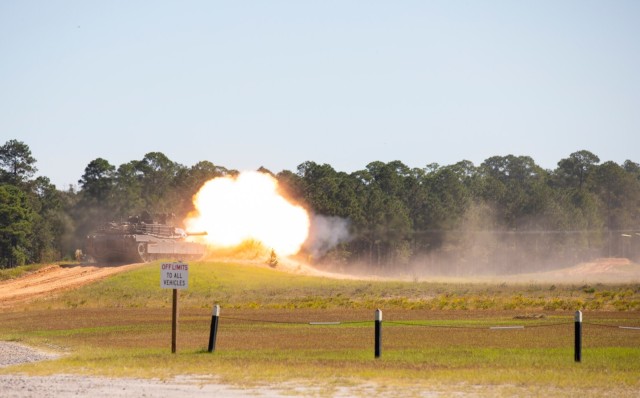Family Day ends Hound Battalion&#39;s combined arms live fire exercise