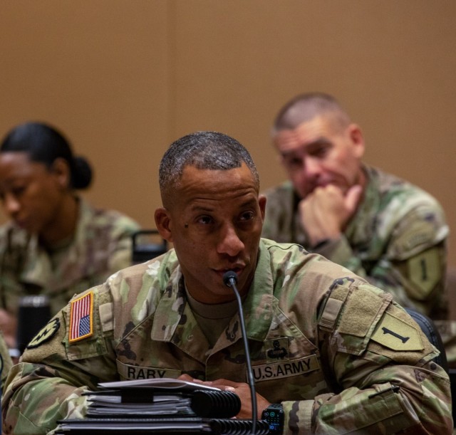 Noncommissioned Officers, Leaders: senior noncommissioned officers gather for summit