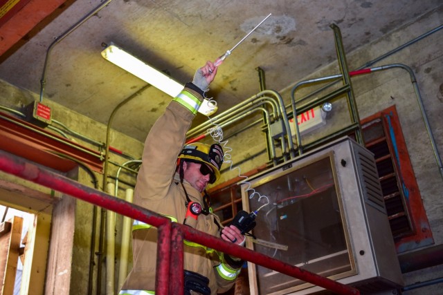 DoD Simulates Spill Recovery at Red Hill
