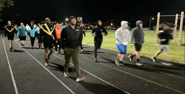 Hundreds show up at Fort Knox trail, track to accomplish 7,816+ mile walk