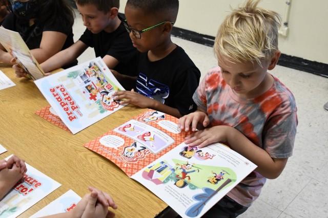 Red Cross visits Price School to teach emergency preparedness