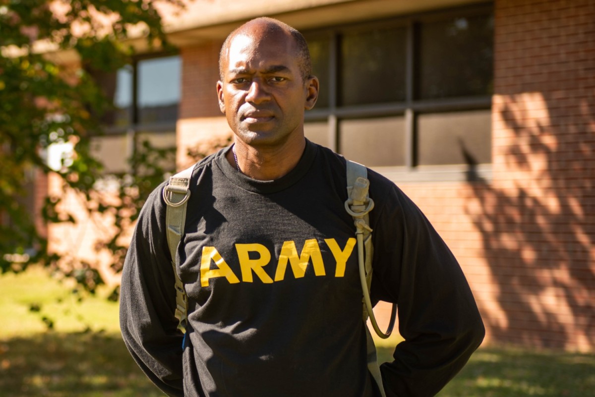 Soldier turns 50, graduates basic combat training | Article | The United States Army